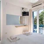 Livadia Seaside 10 Апартаменты Парос